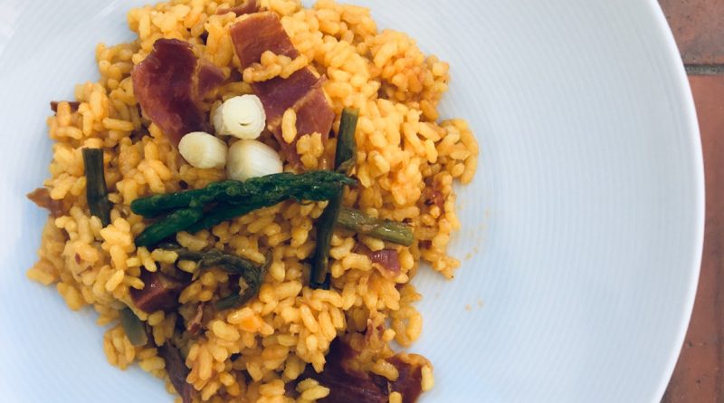 receta-arroz-jamon-ibérico-esparragos-trigueros-ajos-tiernos-4