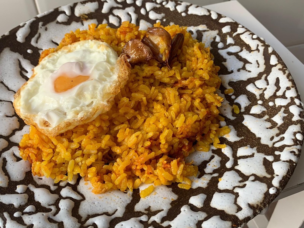 receta-arroz-al-horno-atun-huevo-frito