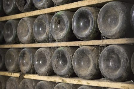 por-que-las-botellas-de-vino-son-de-750-cc-1